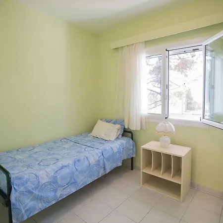 Near The * Loutráki