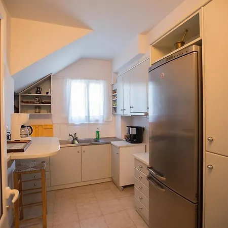 Daire Near The Loutráki