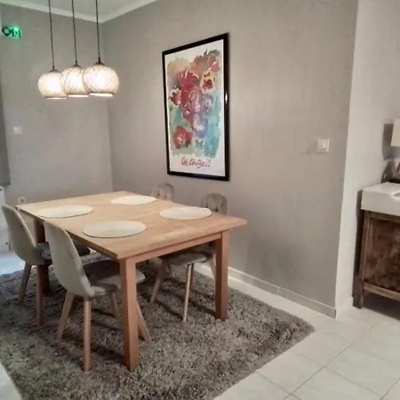 Sofia Luxury * Lutráki
